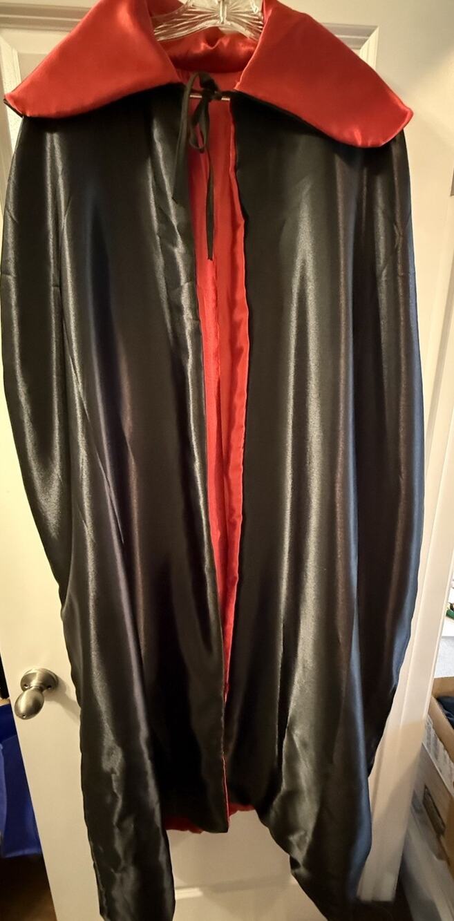 Vampire Dracula Cape Reversible Black Red Satin Renaissance Cosplay 54”